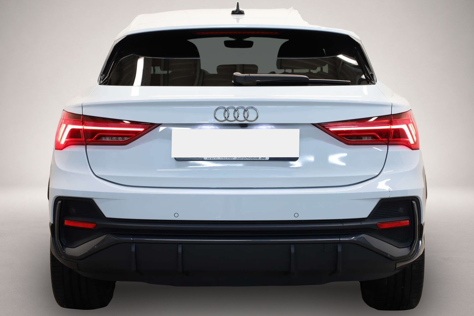 Bild 4 Audi Q3 Sportback 45 TFSI e S line