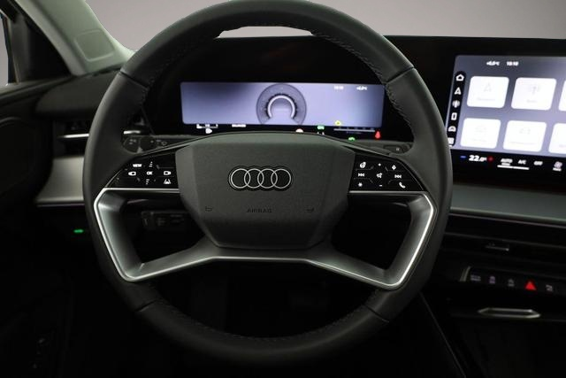 Bild 4 Audi Q3 TFSI quattro 150 kW TFSI quattro, AHK, Navi, Ar.
