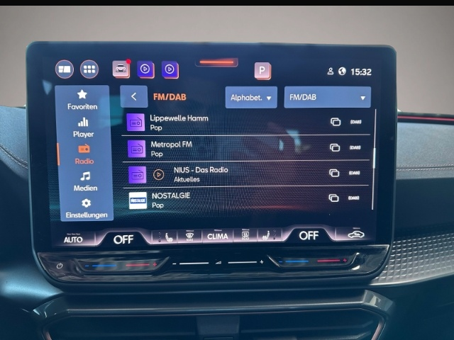 Fotografie 3 des Cupra Leon ST 1.5 eTSI Navi LED Kamera ACC Winterpaket
