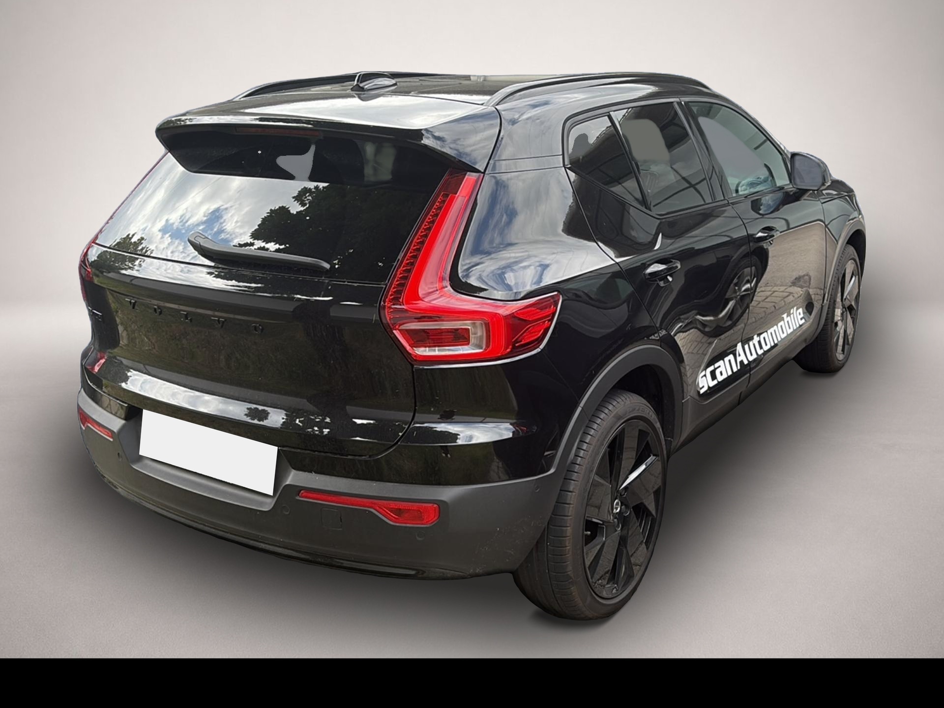 Fotografie 3 des Volvo EX40 300 kW Twin Motor AWD Ultra Black Edition L