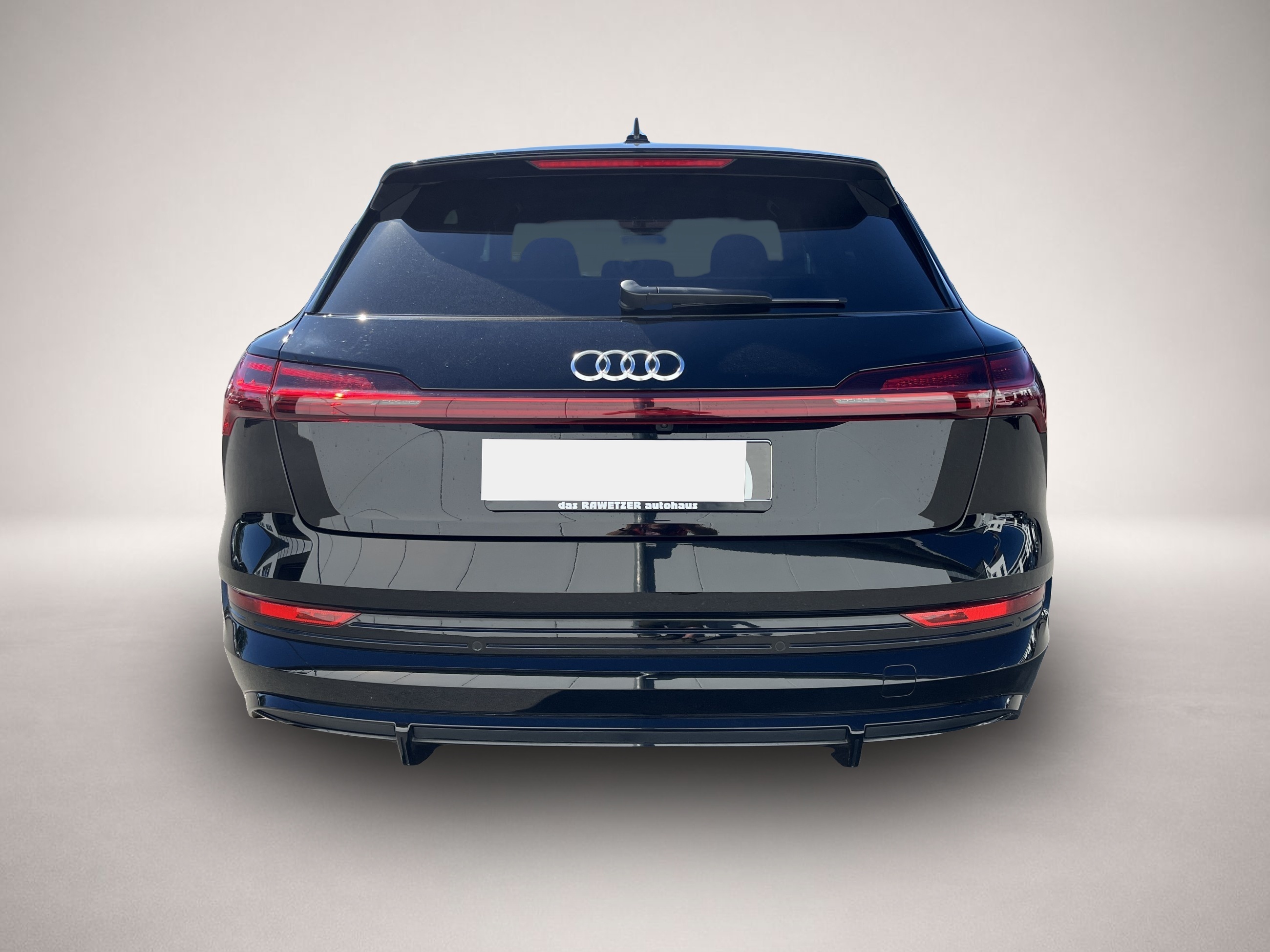 Bild 7 Audi e-tron 55 S line Navi LED RFK SHZ el.Klappe DAB