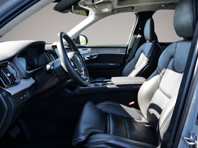 Bild 4 Volvo XC90 FACELIFT Ultra Dark Recharge Plug-In Hybrid