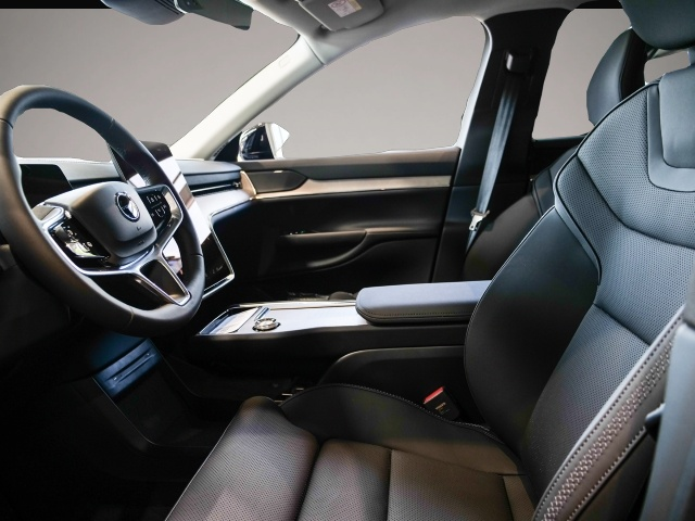 Bild 4 Volvo EX90 Plus Executive Edition 7-Sitzer Allwetterre