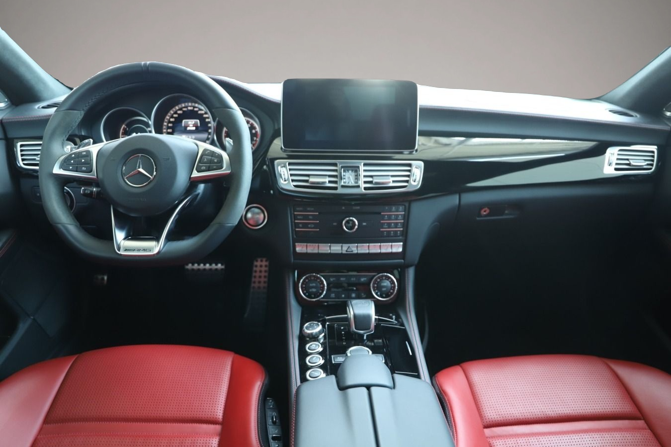 Bild 7 Mercedes-Benz CLS 63 AMG S 4Matic
