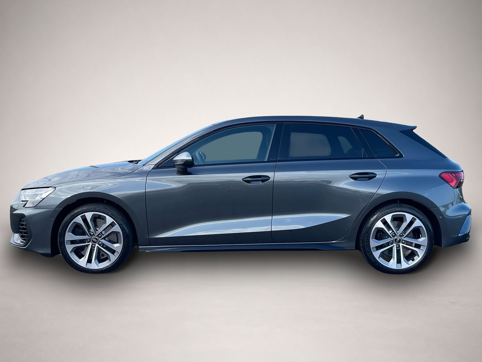 Bild 3 Audi quattro S3 Sportback quattro TFSI S tronic|PANO|3 J. GAR
