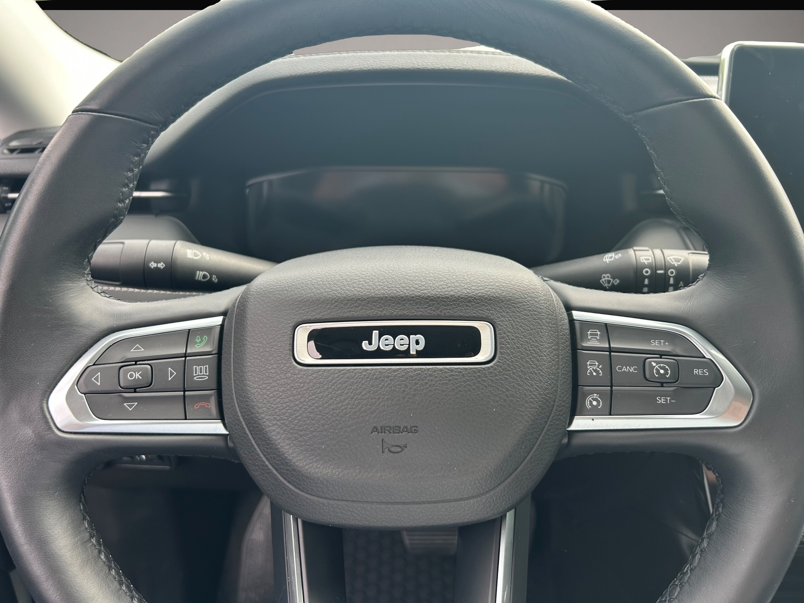 Fotografie 5 des Jeep Compass S Plug-In Hybrid 4WD 1.3 EU6d Navi Leder