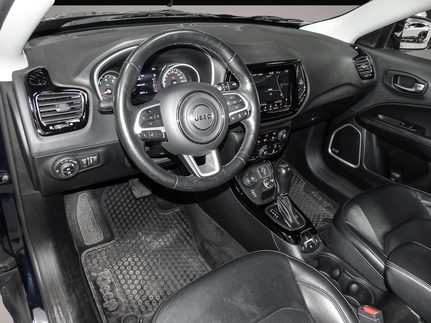 Bild 4 Jeep Compass Limited 4WD El. Panodach Navi Leder Memo