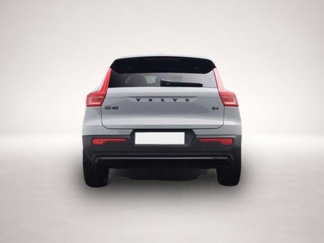 Fotografie 3 des Volvo XC40 2.0 Black Edition Plus B4 Mild-Hybrid 197.