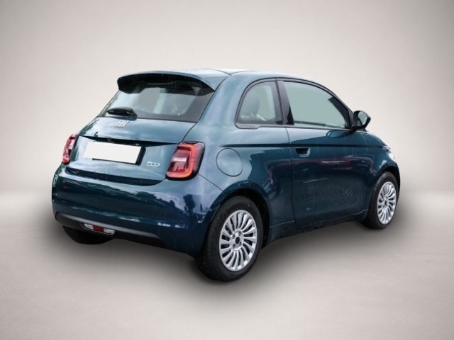Bild 2 Fiat 500e Navi Soundsystem JBL Apple CarPlay Android