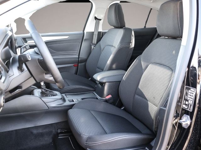Bild 6 Ford Focus Titanium Edition 155PS Panorama FAP Parkin