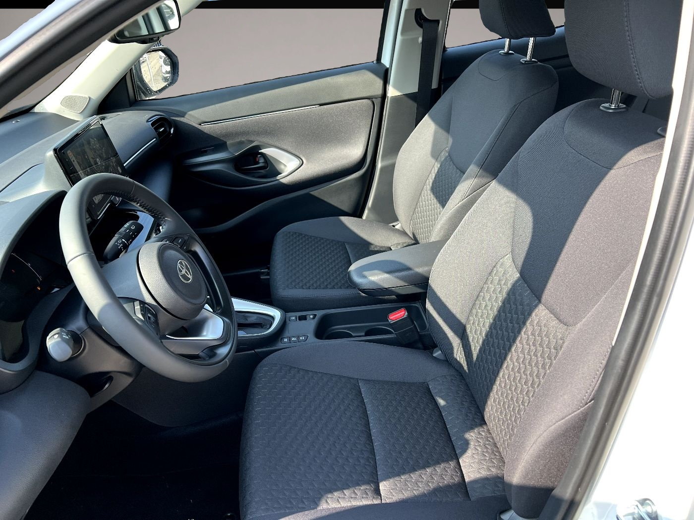 Bild 7 Toyota Yaris Cross 1.5 E FWD Comfort *Kamera PDC v+h*