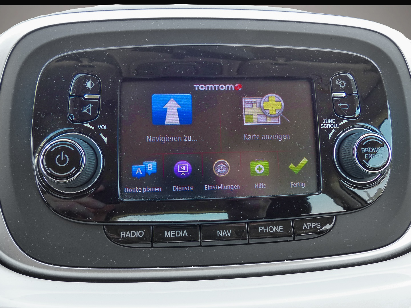 Bild 5 Fiat 500X Urban Look Dyn. Kurvenlicht Mehrzonenklima
