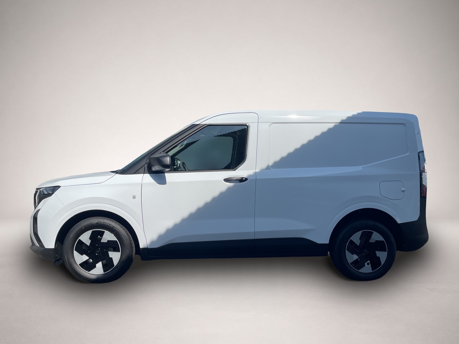 Bild 2 Ford Other Transit Courier Trend BEV Winter-Paket, Trennwan