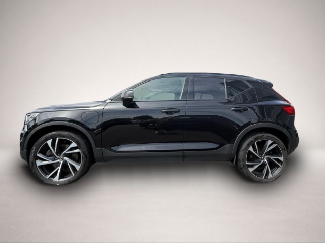 Bild 4 Volvo XC40 T4 R Design Recharge ACC/BLIS/CAM/H&K