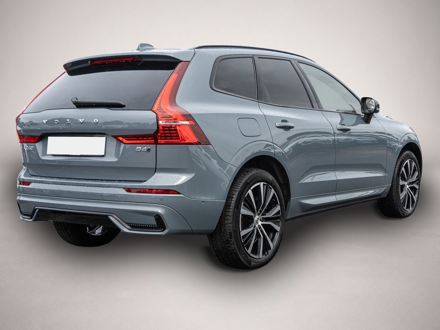 Bild 3 Volvo XC60 B4 AWD Plus Dark AHK Pano 360Grad