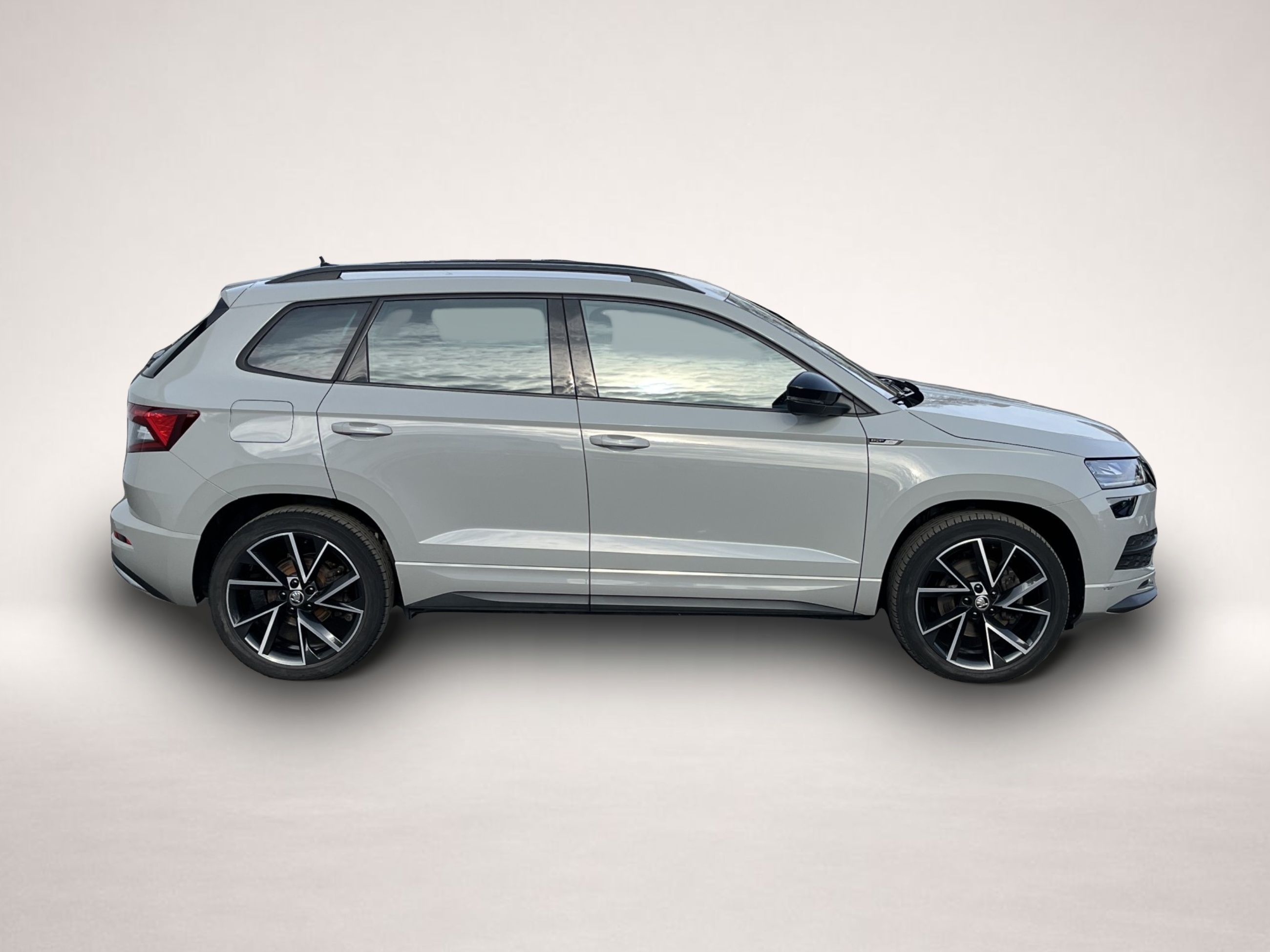 Bild 3 Skoda Karoq 2.0 TSI DSG 4x4 Sportline 188¤ m.20% Anz.