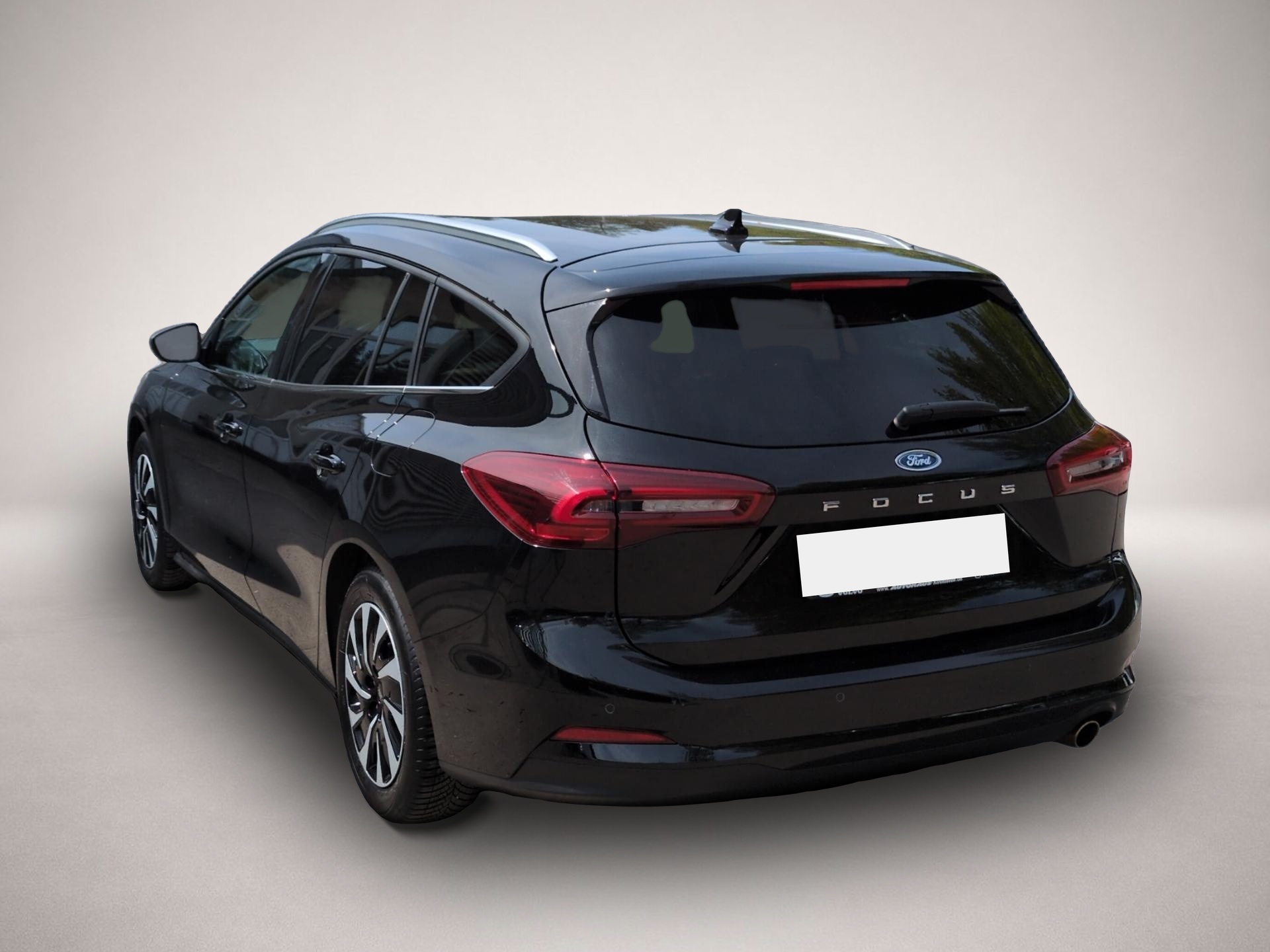 Bild 2 Ford Focus Turnier 1.0 EcoBoost Titanium Bluetooth Na