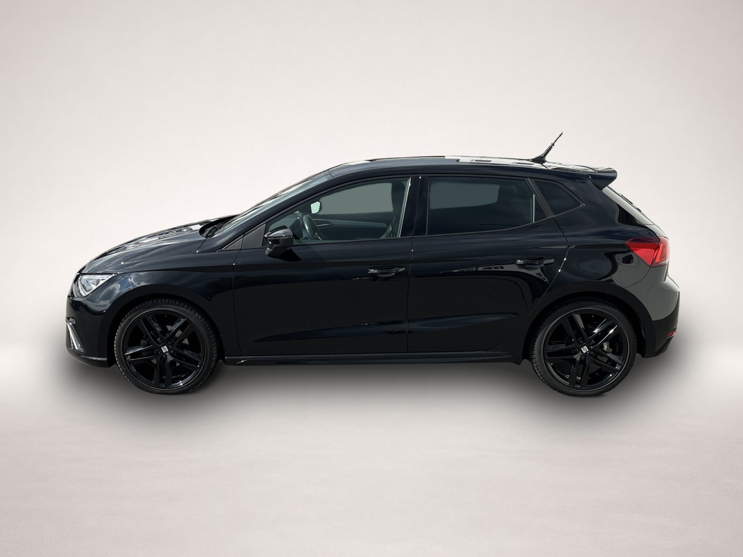 Bild 2 Seat Ibiza 1.0 TSI DSG FR Pro Black Edition 119¤ m.20
