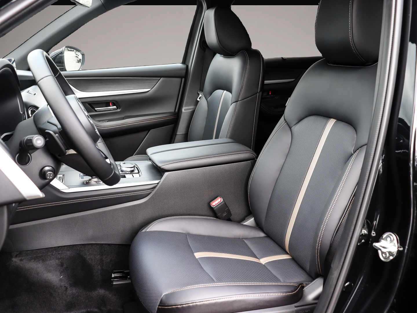 Bild 6 Mazda CX-80 2026 3.3L e-SKYACTIV D 254ps 8AT AWD Homur