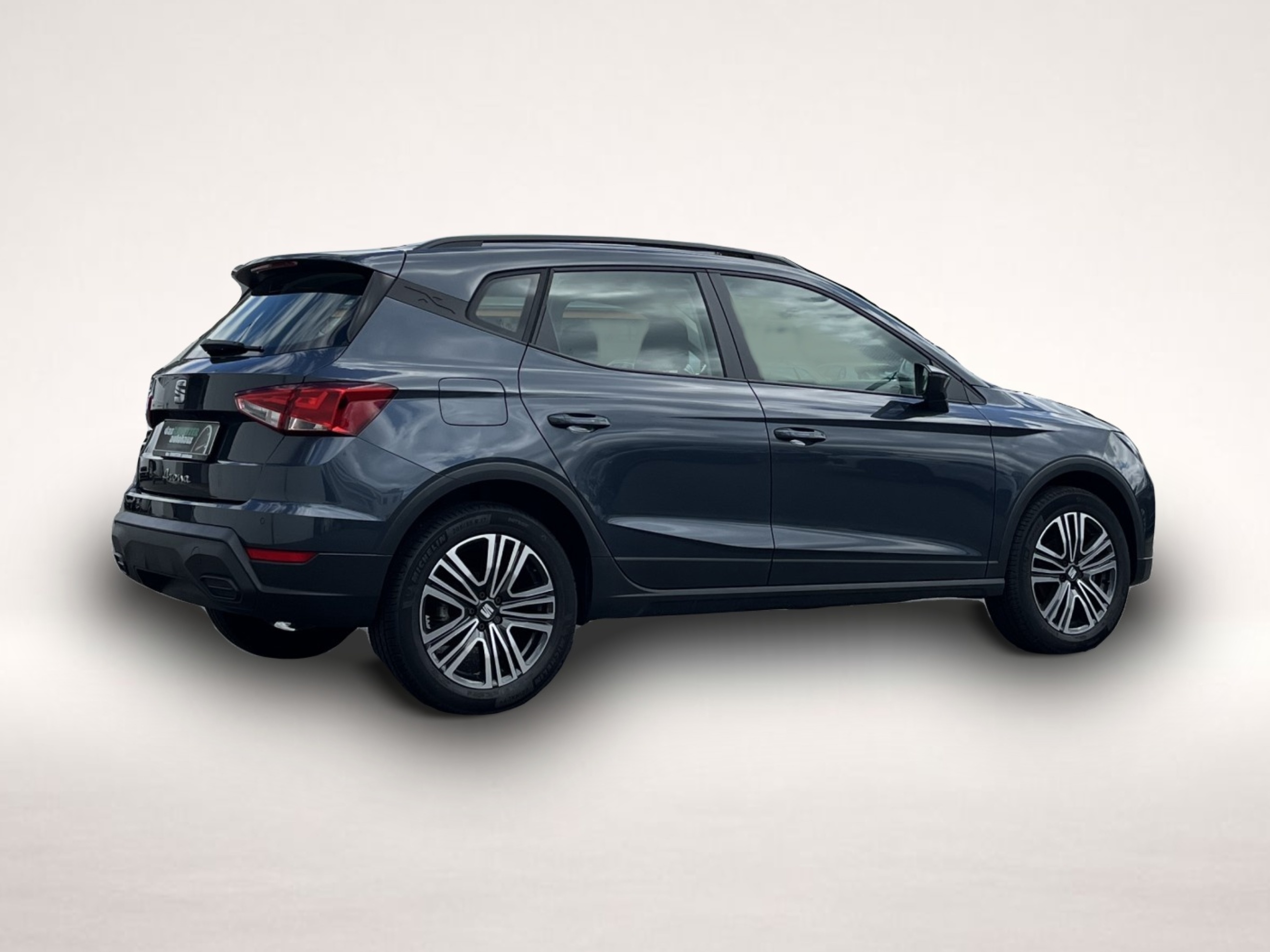 Fotografie 6 des Seat Arona 1.0 TSI DSG Style Edition Navi LED SHZ PDC