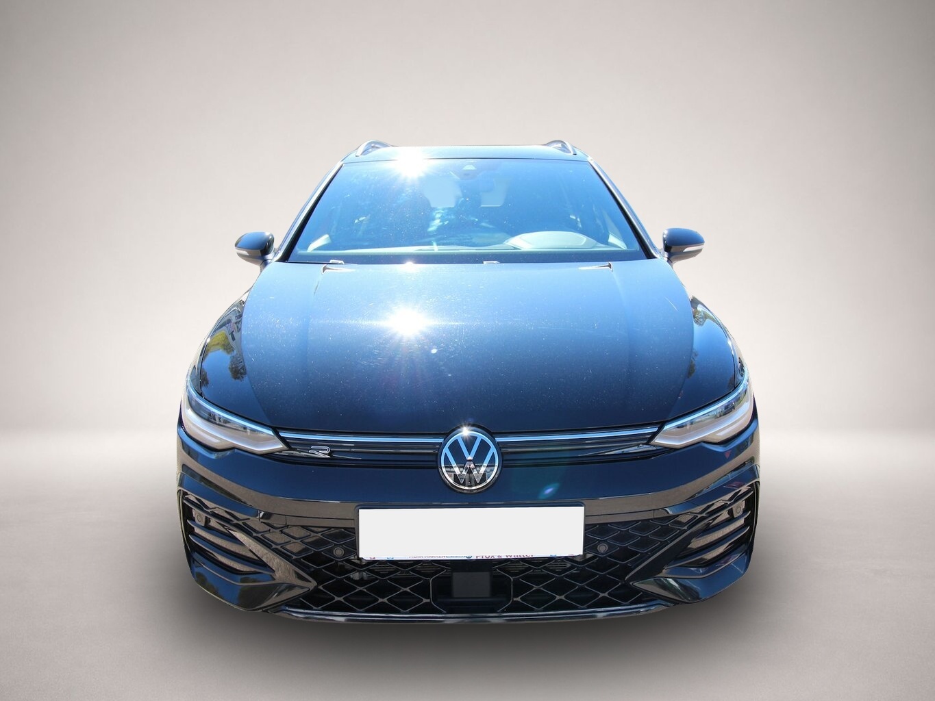 Fotografie Volkswagen Golf VIII Variant 1.5 TSI R-Line LED+KAMERA+ACC.