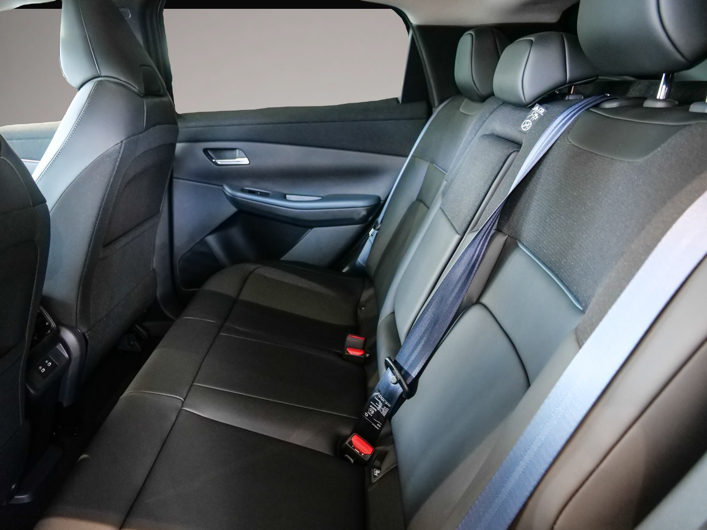 Bild 6 Nissan Leaf Advance 75kWh V2L 2FL Panorama-Glasdach ''n