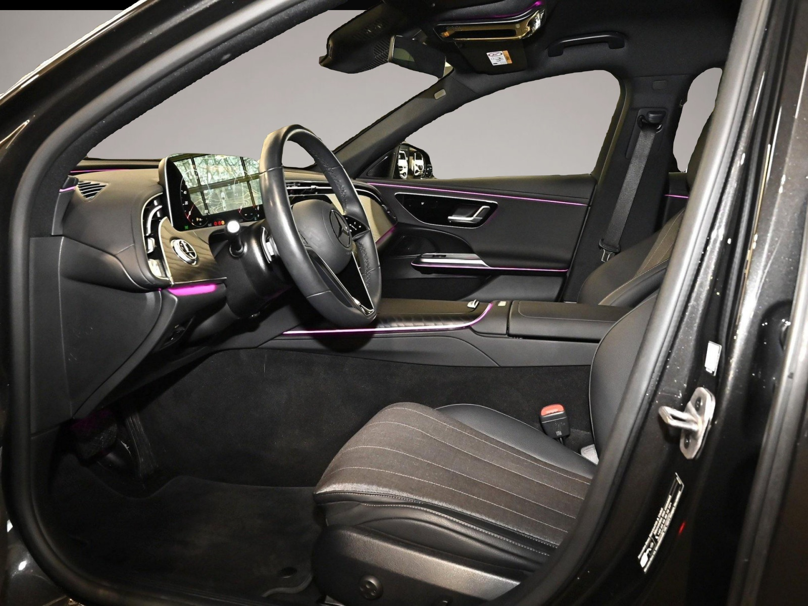 Bild 6 Mercedes-Benz E 220