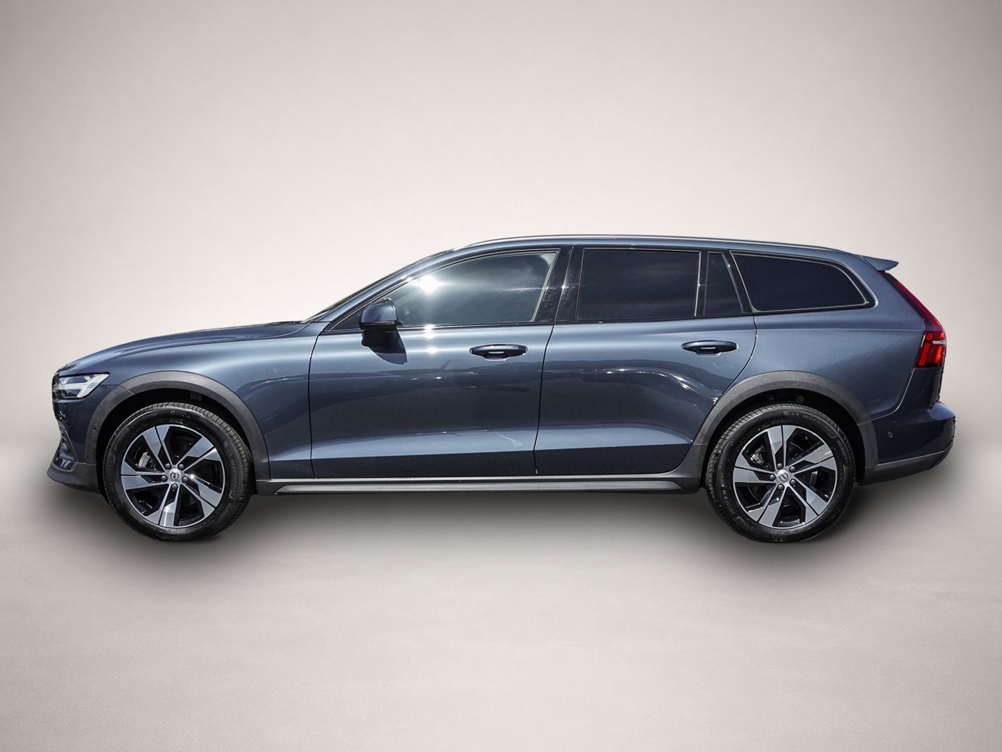 Bild 4 Volvo V60 Cross Country B4 AWD Ultimate AHK Head UP Pa