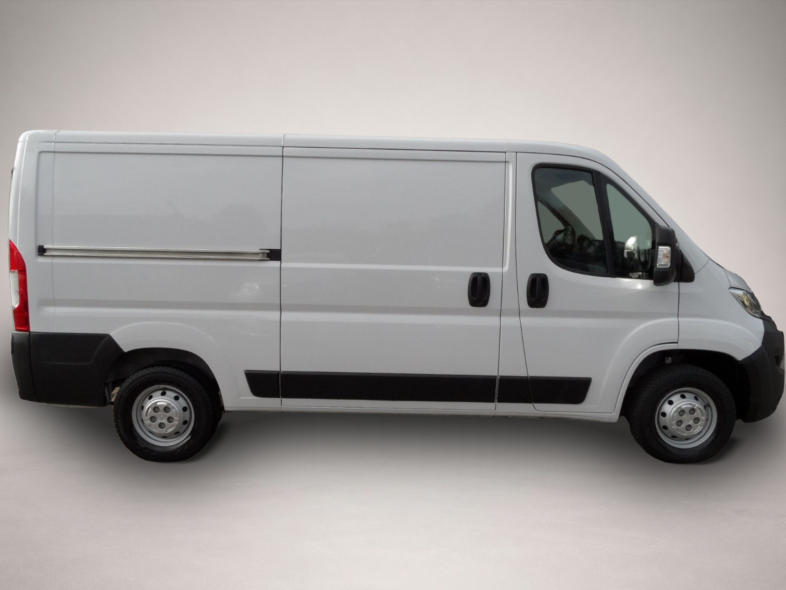 Bild 2 Opel Movano C Kasten L2H1 3,5t Edition+Navi+Kamera