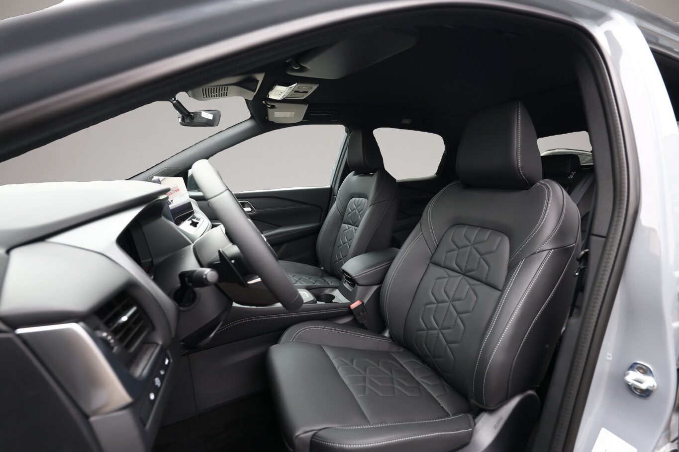 Fotografie 5 des Nissan Qashqai Tekna Pano BOSE HUD e.Heckk 360° ACC SHZ