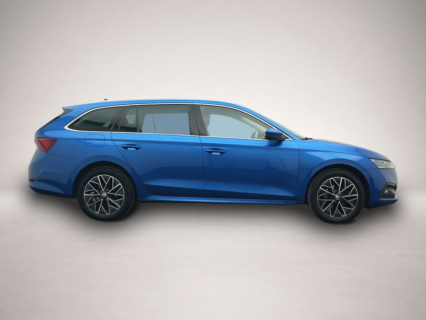 Bild 6 Skoda Octavia Combi 2.0 TDI DSG Style AHK NAVI KAMERA