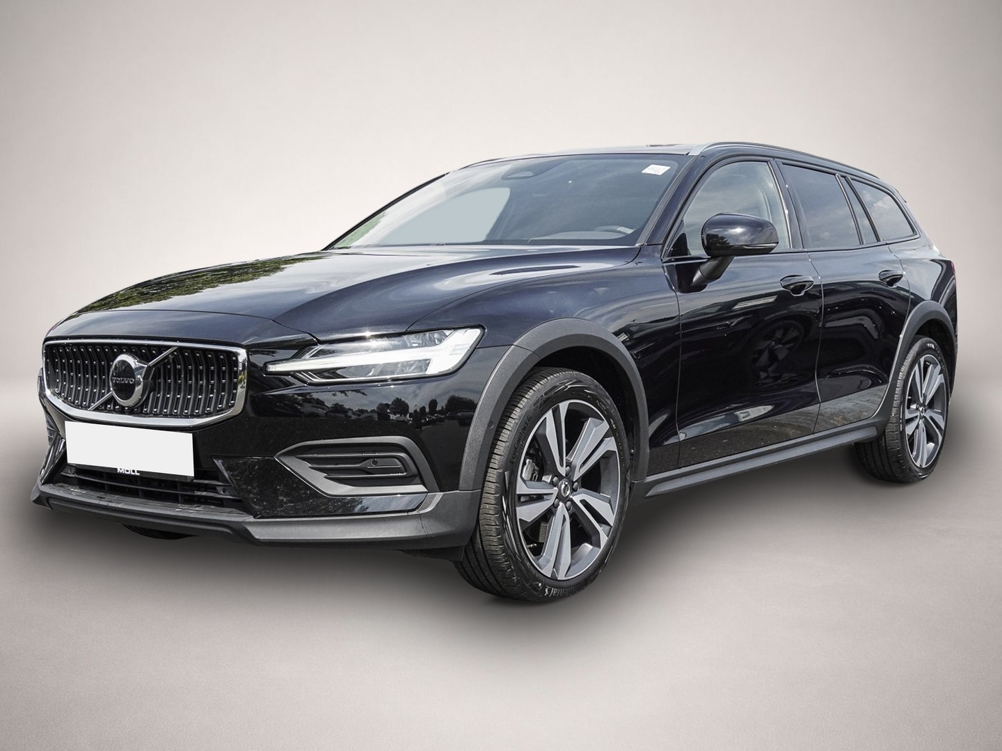 Fotografie Volvo V60 Cross Country B4 AWD Plus LED
