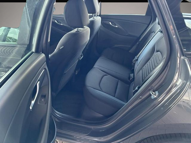 Bild 5 Hyundai i30 Kombi Comfort 1.0 TGDI 74 kW (101 PS), Scha.
