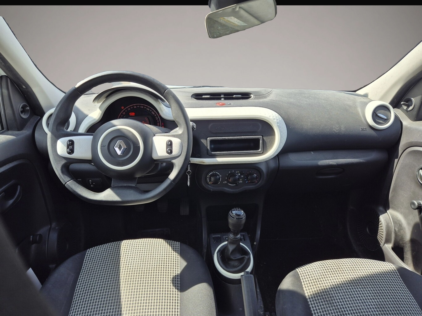 Bild 6 Renault Twingo 1.0 SCe 65 Life