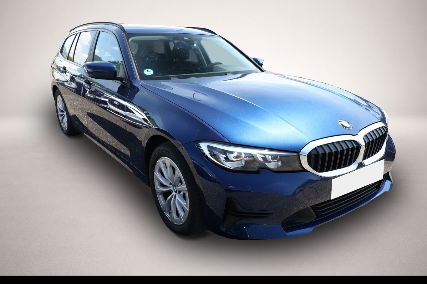 Fotografie 2 des BMW 320 i Touring Steptronic Advantage LED SHZ PDC