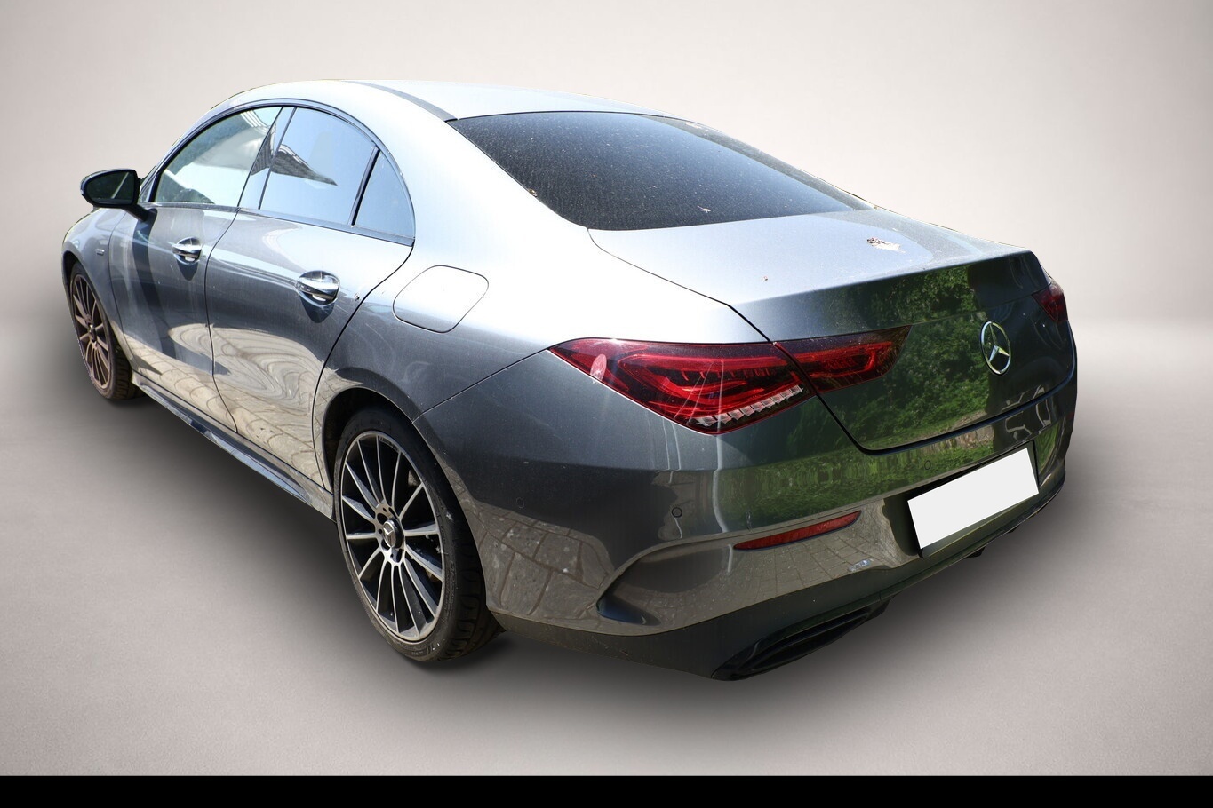Bild 4 Mercedes-Benz CLA 200 DCT Edition 2020 ParkP SHZ StandH LED