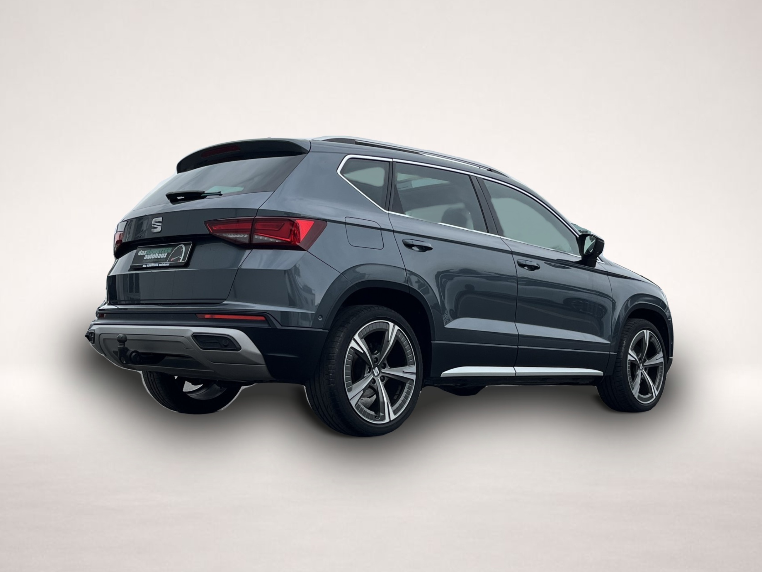 Bild 5 Seat Ateca 1.5 TSI DSG Xperience AHK PANO Navi 360RFK