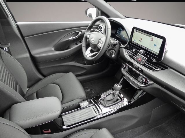 Bild 3 Hyundai i30 Advantage Kombi MY25 DCT Plus Paket Navi LED