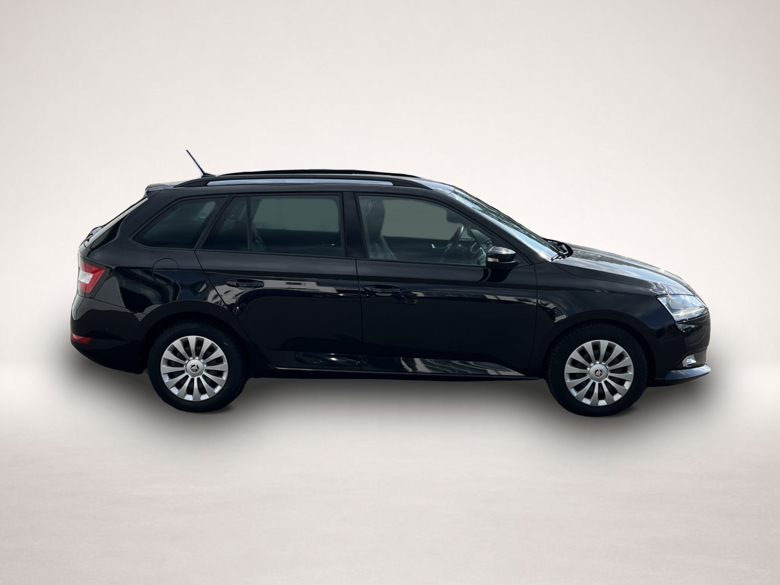 Bild 4 Skoda Fabia Combi 1.0 TSI Ambition 99¤ m.20% Anz. Navi