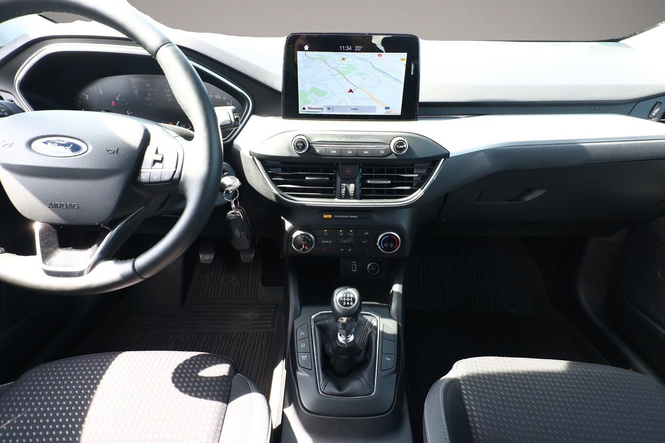 Bild 7 Ford Focus 1.5 EcoBlue 120 Cool&Connect Nav AHK SHZ