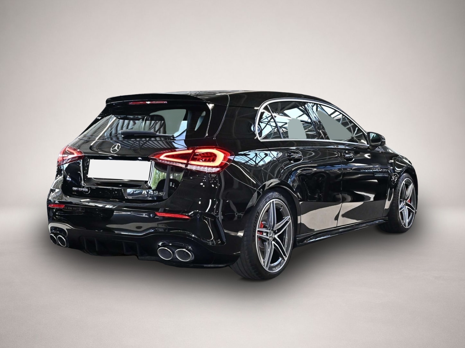Fotografie 3 des Mercedes-Benz A 45 AMG