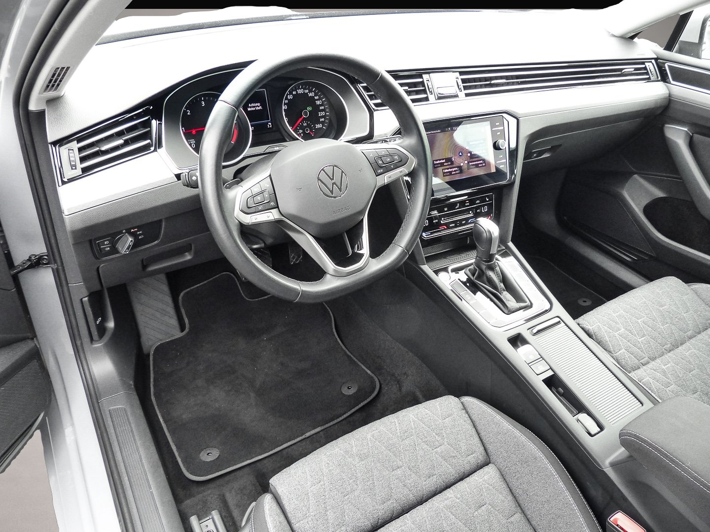Bild 6 Volkswagen Passat Variant 2.0 TDI DSG Business NAVI ALU