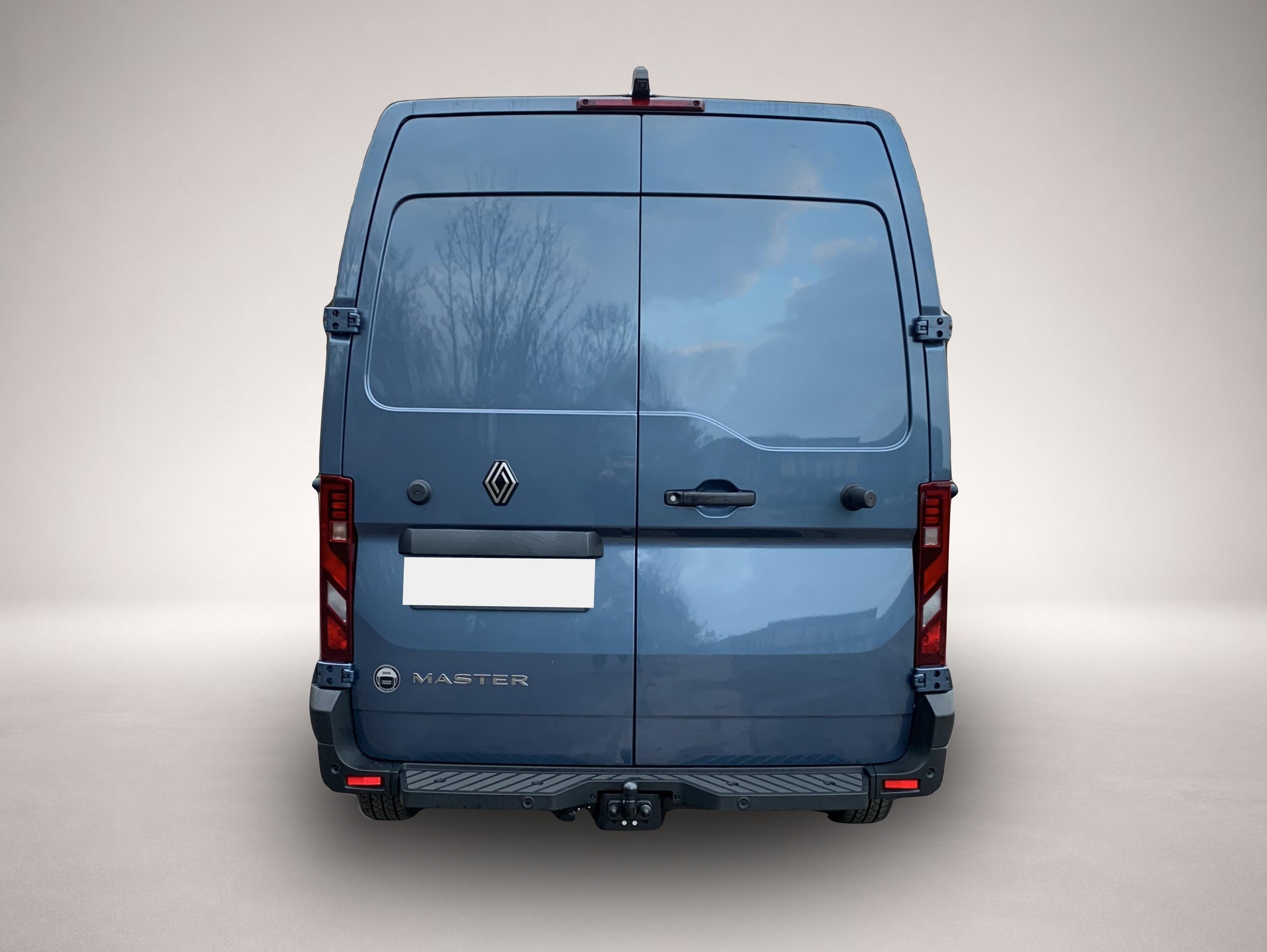 Bild 4 Renault Master AT9 /170 PS/3,5t/ L2H2/AHK /270°/Parking