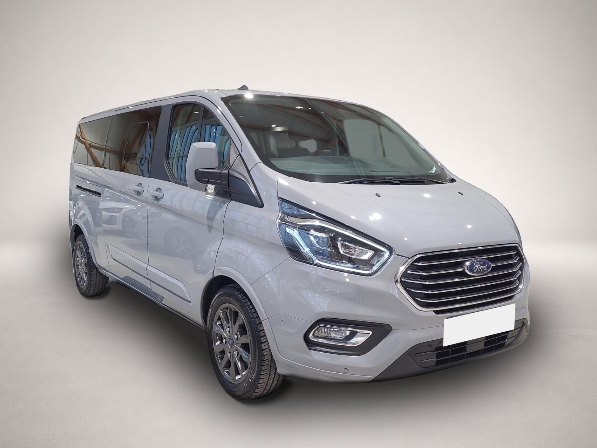 Bild 4 Ford Tourneo Custom Titanium X 320 L2 8-Sitzer Navi