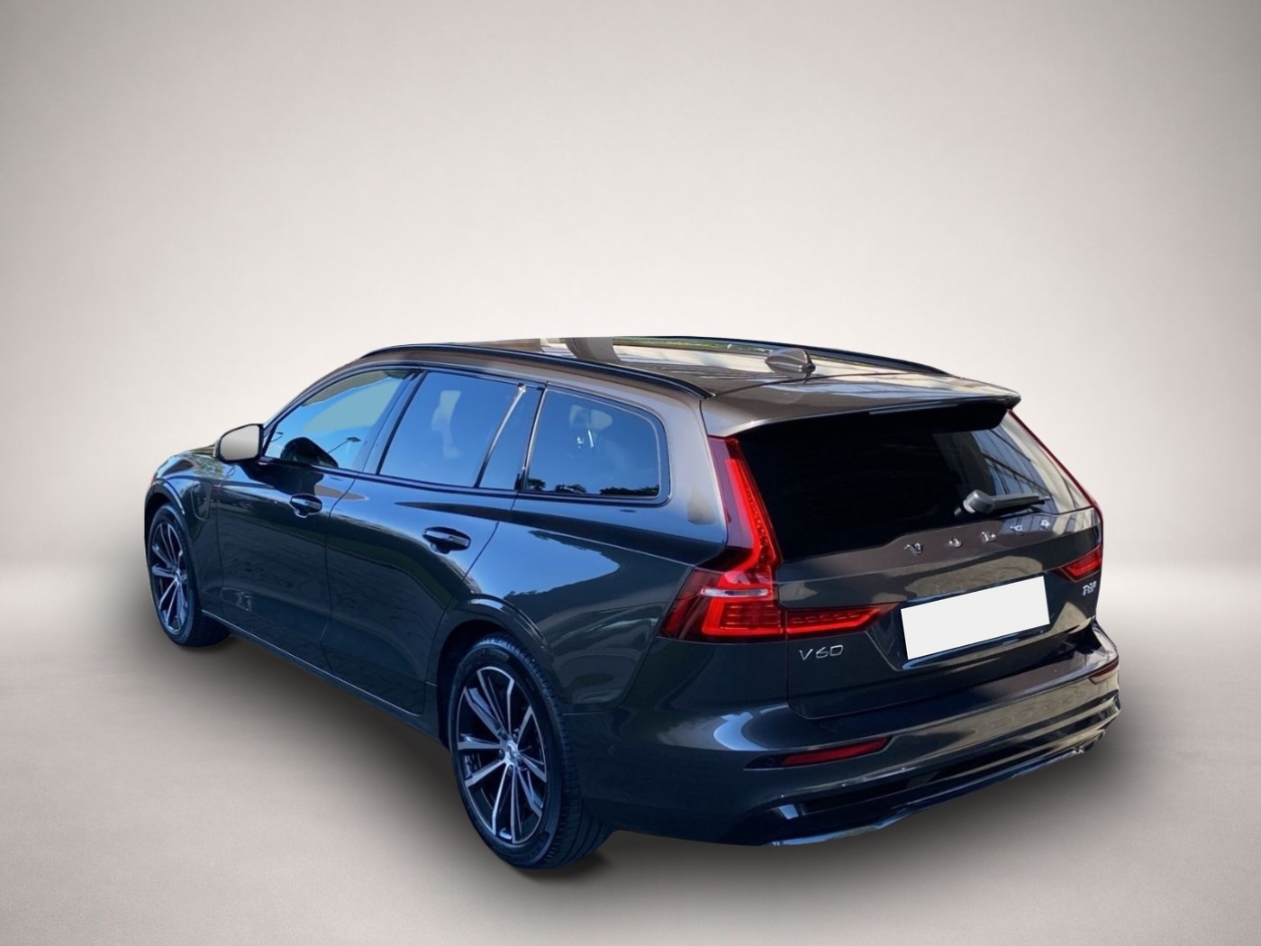 Bild 3 Volvo V60 Kombi T8 Plus Dark Recharge WiPa*LED*Navi*DA