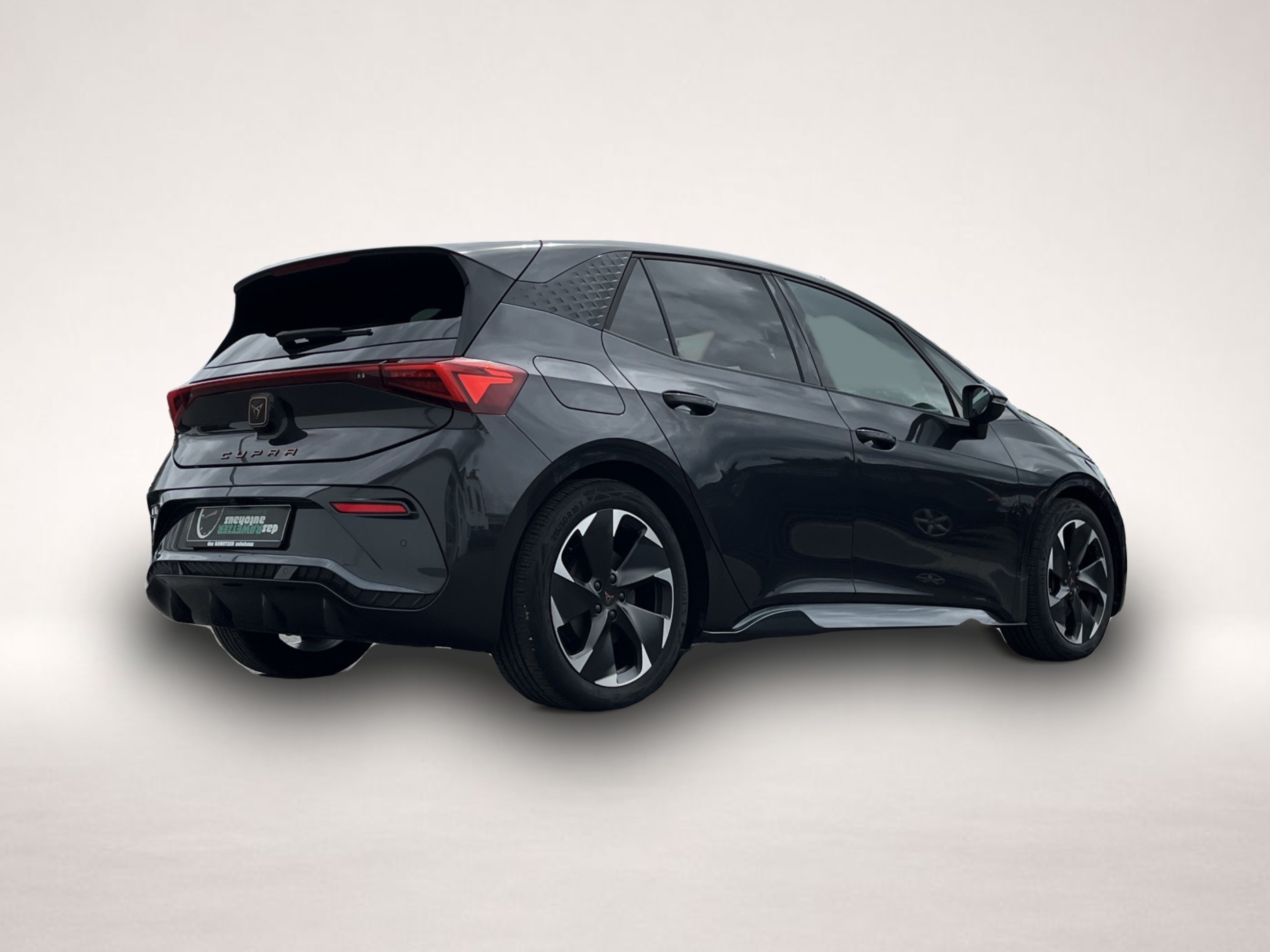 Bild 5 Cupra Born WäPu 62kWh PANORAMA Navi RFK LR-Hzg SHZ Key