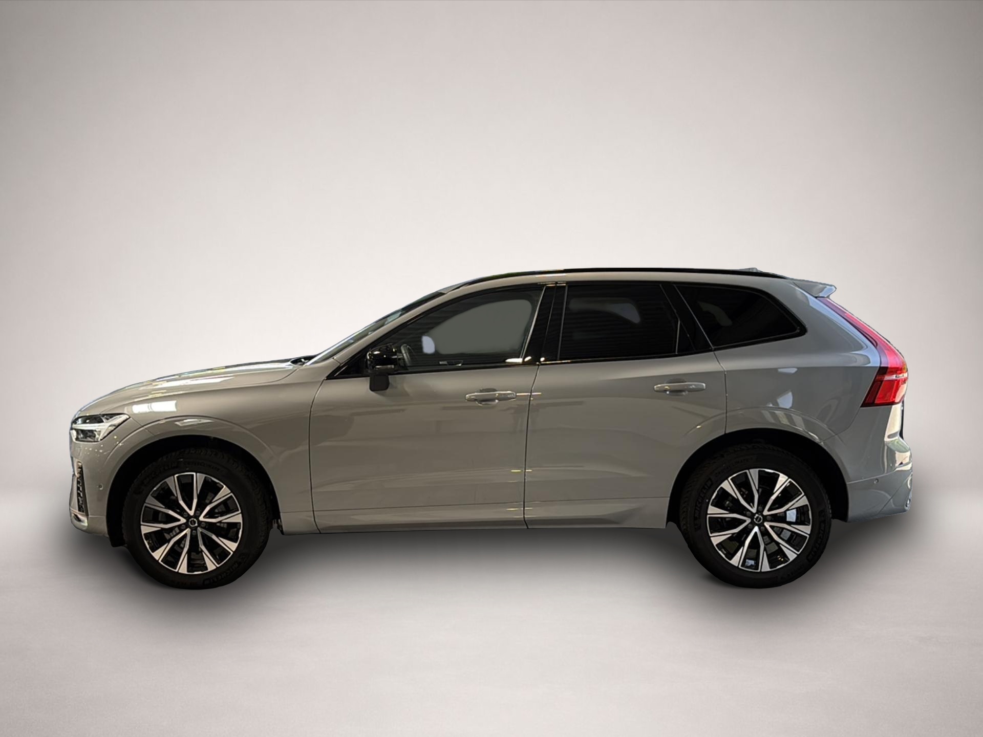 Bild 6 Volvo XC60 XC 60 Plus Dark AWD Bluetooth LED Klima