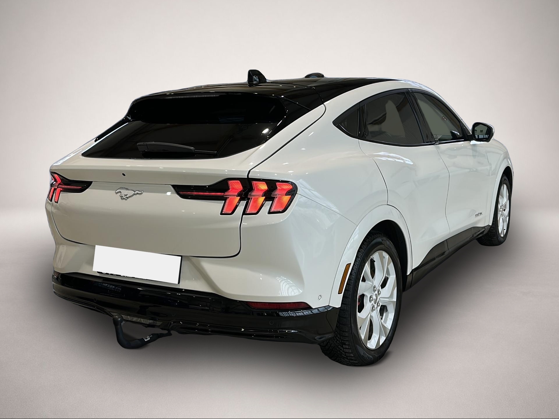 Bild 3 Ford Mustang Mach-E Basis AWD Bluetooth Navi LED Klim