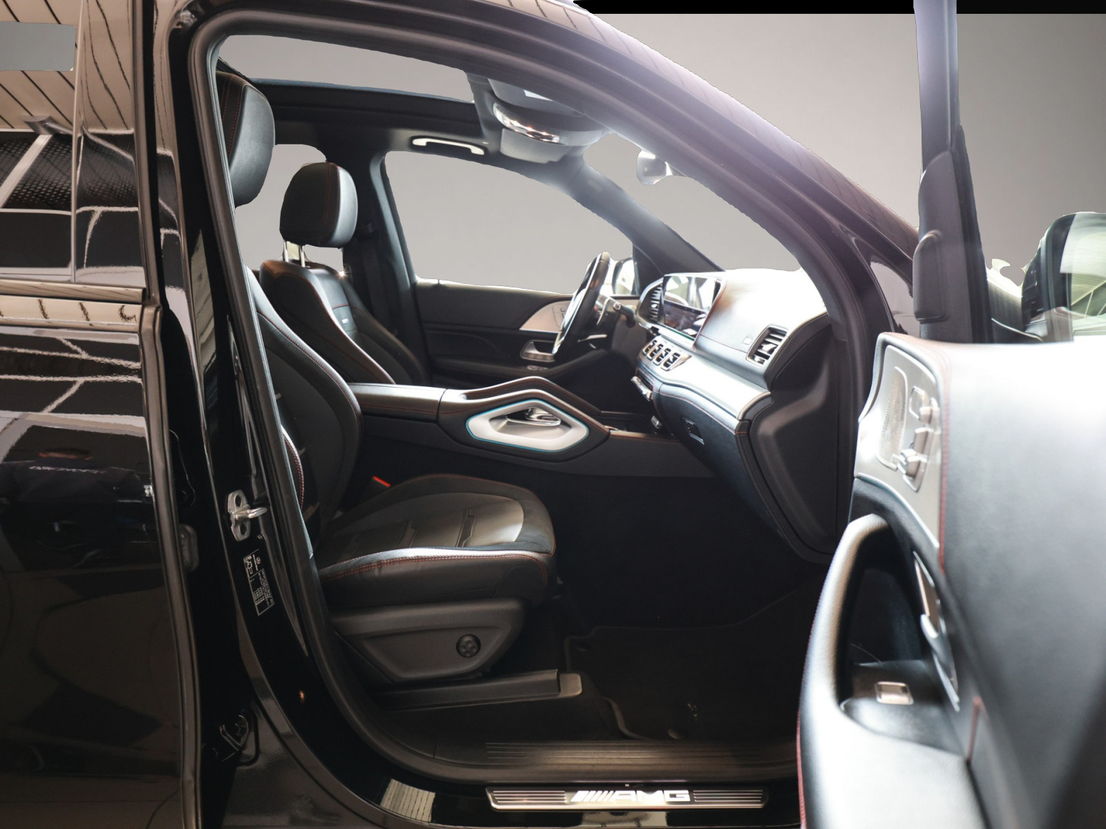 Bild 2 Mercedes-Benz GLE 53 AMG