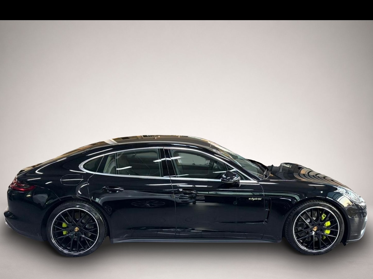 Bild 4 Porsche Panamera 4 E-Hybrid LED Chrono 14-Wege APPROVED